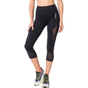 Gymshark Black Cropped Leggings with Cut-Out Design